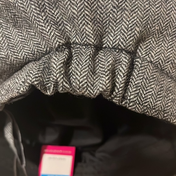 Vince Camuto Herringbone Military Cap - Picture 8 of 8
